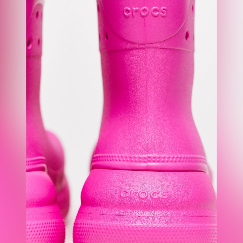 NEW CROCS Gender Inclusive Crush Waterproof Platform Boot M-7 W-9 - Picture 3 of 8